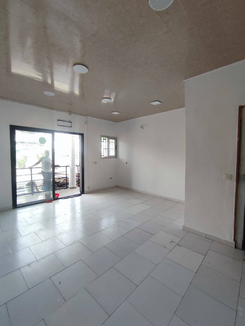 Location Cocody – Riviera 3 Sideci Bureau Commercial