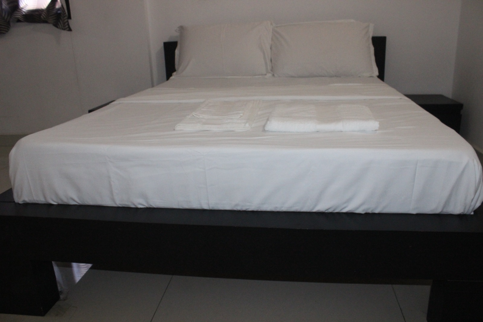 APPARTEMENT MEUBLE DE STANDING 03PIECES A ANGRE 7E