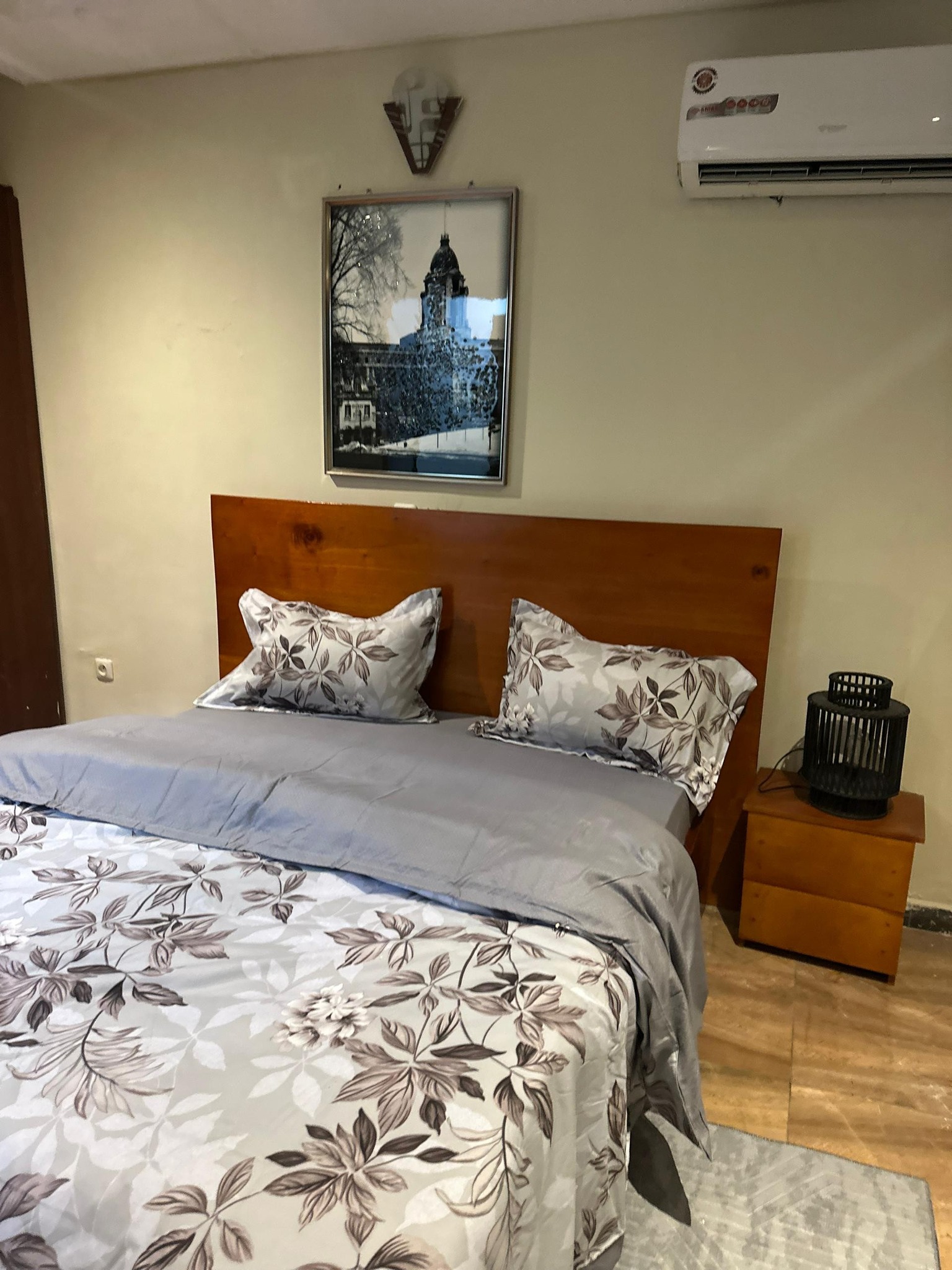 un appart 4 pièces de luxe à Abidjan  Angré Chu – 9ᵉ Tranche