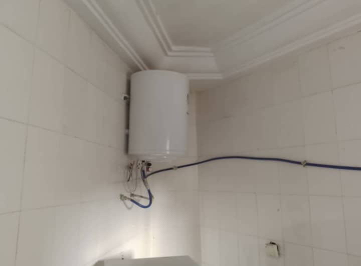 STUDIOS MEUBLÉS DISPONIBLES À YOPOUGON ANANERAIE