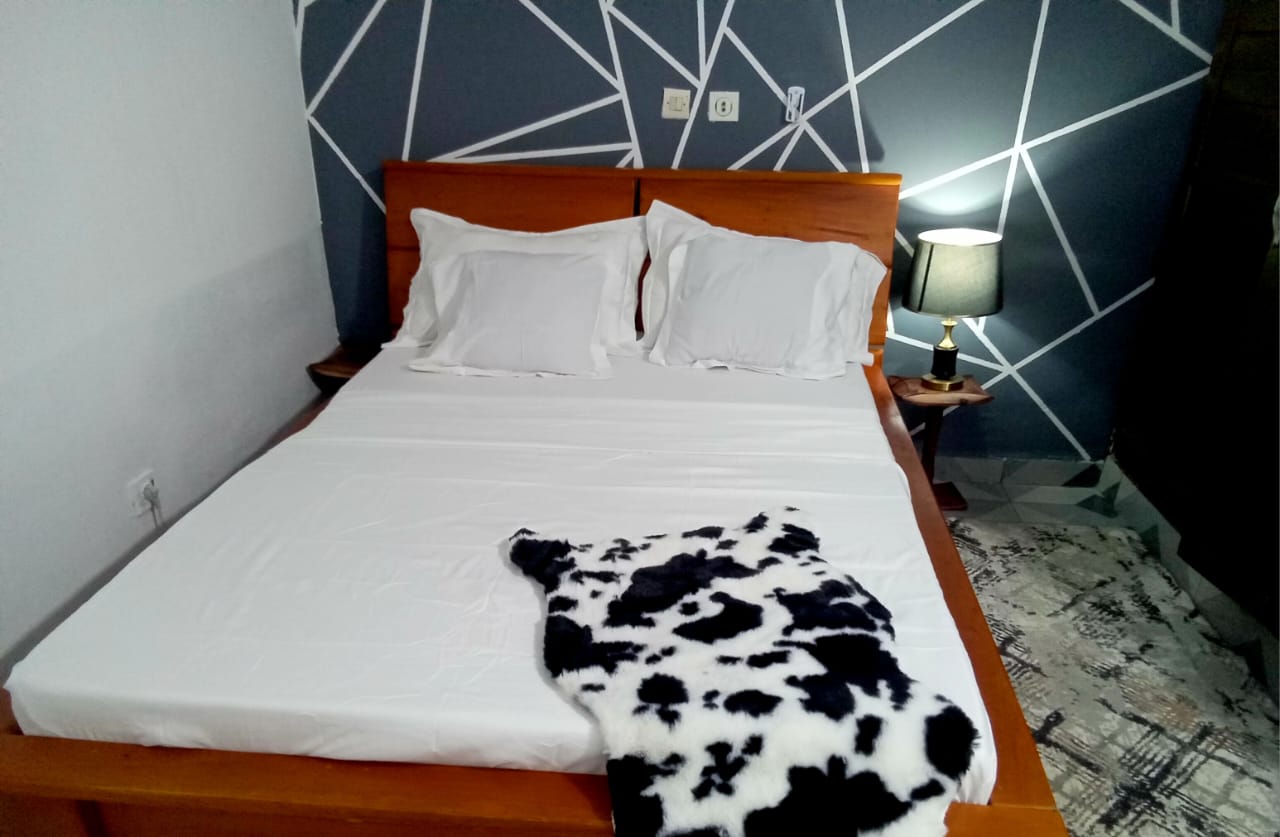 Riviera Faya, Abidjan Studio meublé.