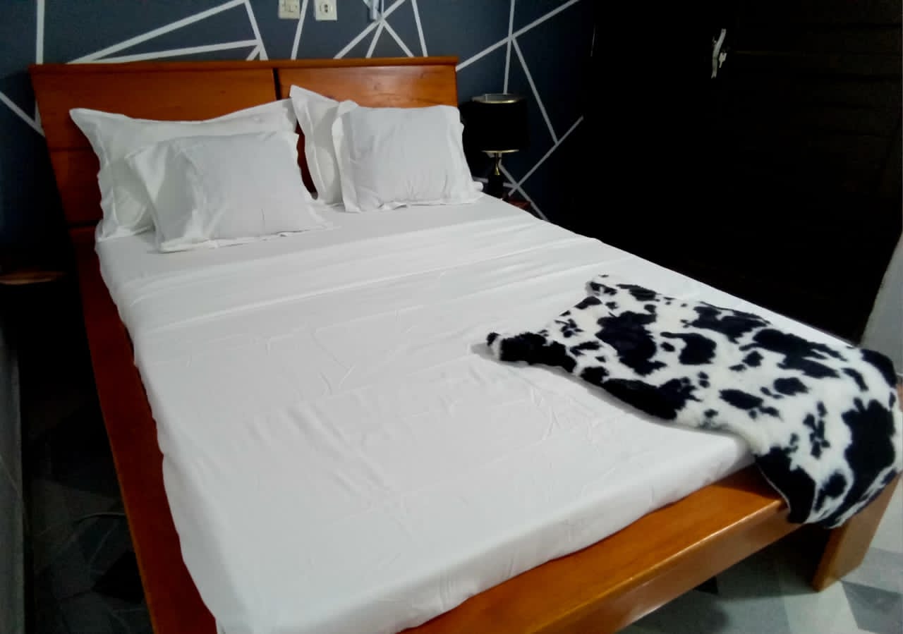 Riviera Faya, Abidjan Studio meublé.