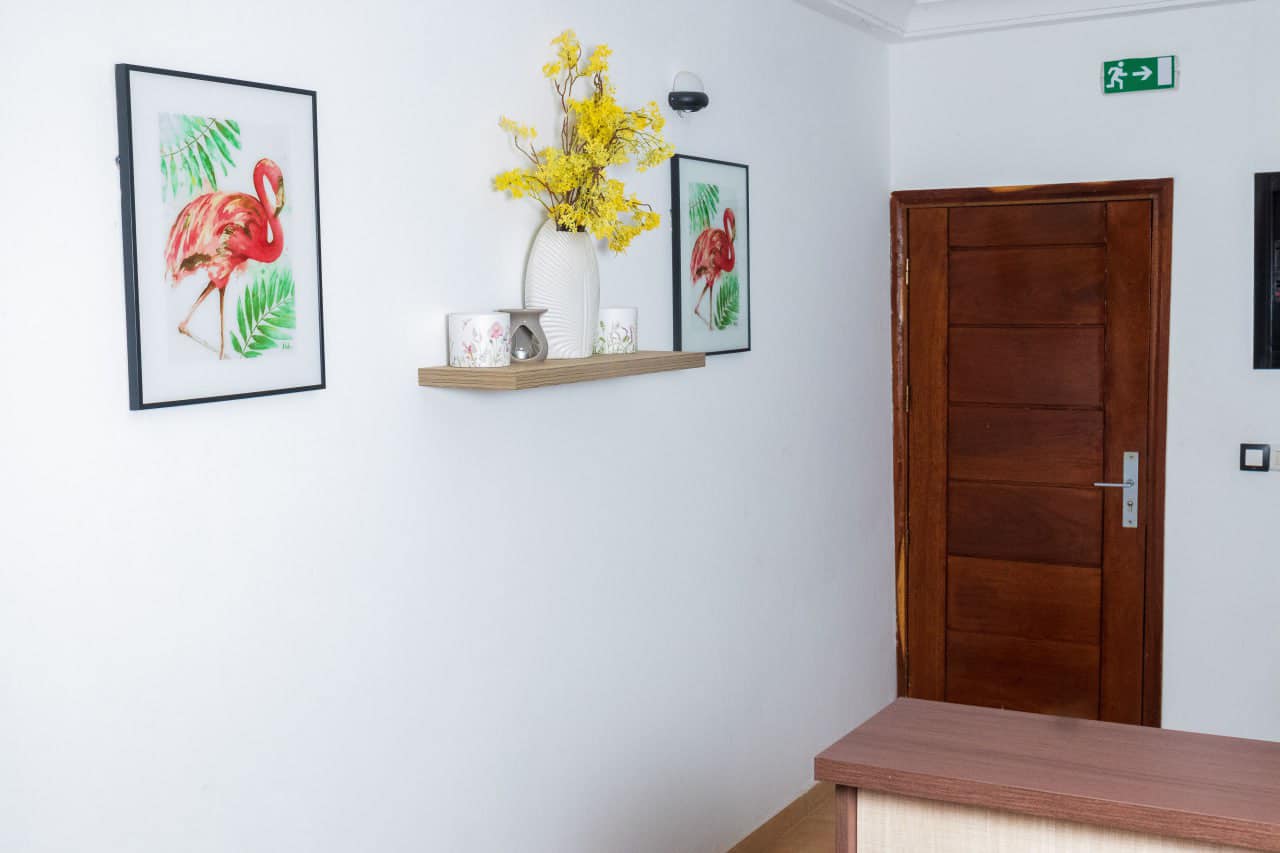 APPARTEMENTS MEUBLES :STUDIO-02 P  A BINGERVILLE.