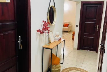 appartements 3 pièces entièrement meublés Cocody Riviera Palmeraie / Carrefour Guiraud